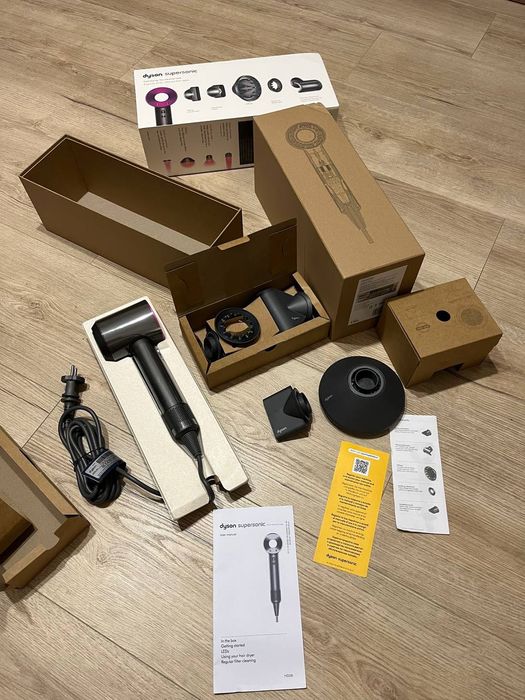 Dyson Supersonic HD08 zestaw kompletny