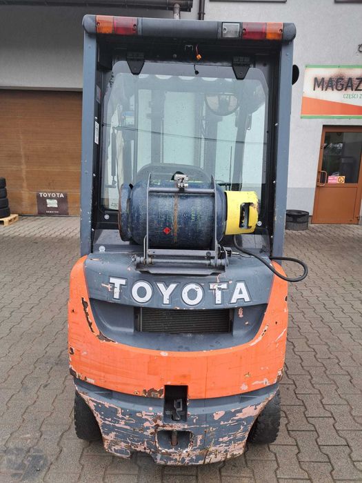 Wózek widłowy Toyota 02-8FGF15, 1,5t, LPG, 2010r Duplex 3,3m przesuw