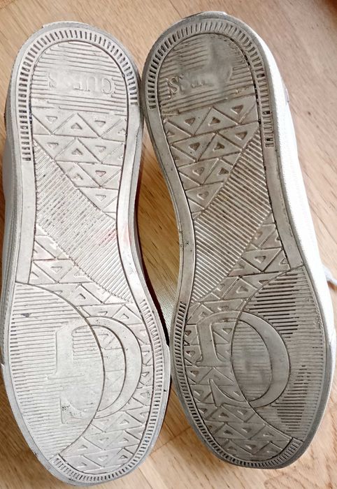 Buty Guess, r. 36,5