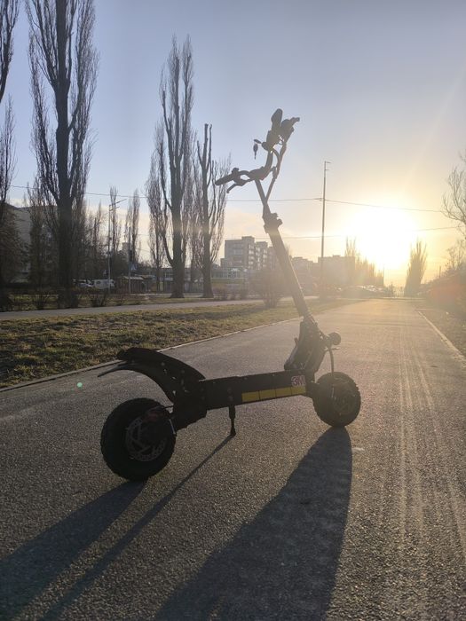 Продам електромокат Kugoo g booster duo plus