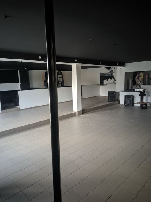 Комерційне приміщення вільного призначення, продаж , можлива оренда