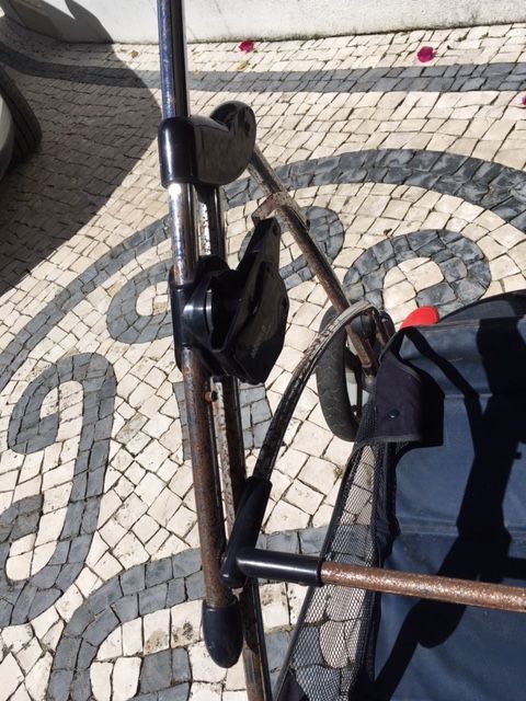 Vendo Artigos de Bébé - Baby coques, Carrinho e Cama de Viagem