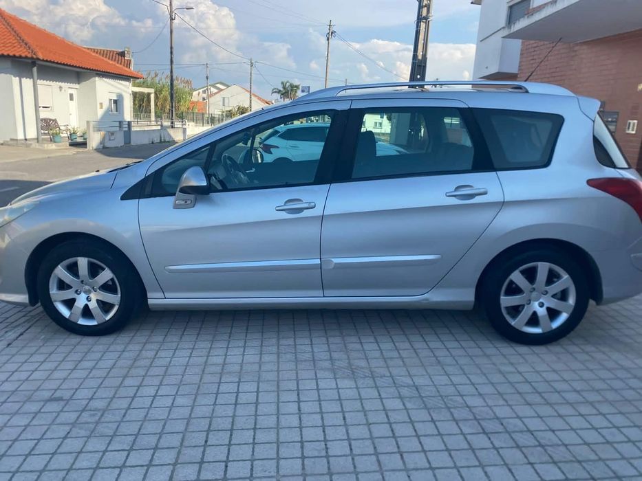 Tenho Peugeot 308 Sw 1.6 110 CV foto 3