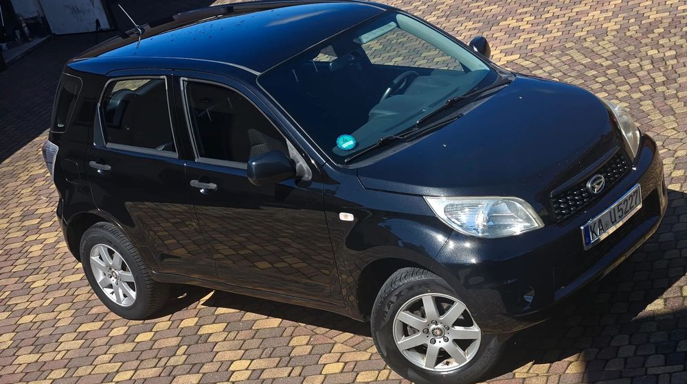 Daihatsu Terios Daihatsu KLIMA opcja Ful opcja Piękny kolor czarny Perł POLECAM