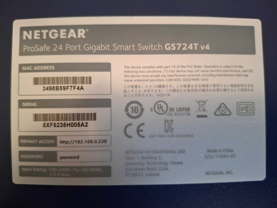 Switch Netgear 24 portas + Patch Panel Legrand