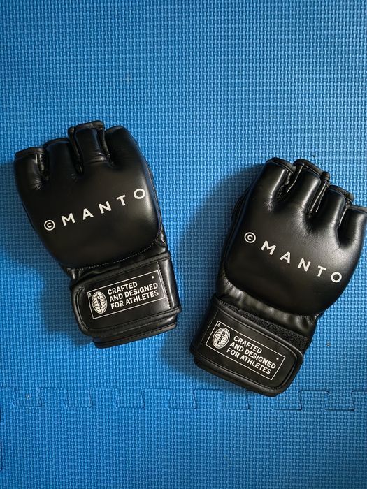 NIEUŻYWANE rękawice MANTO Impact do MMA