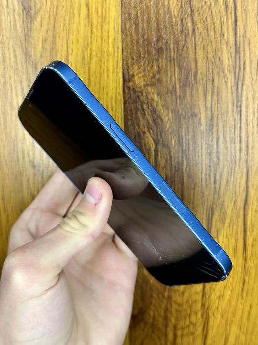 iPhone 13 128gb Blue R-Sim