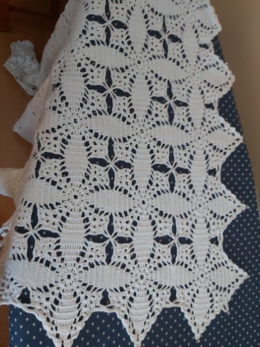 Colcha de RENDA - cama de bebé