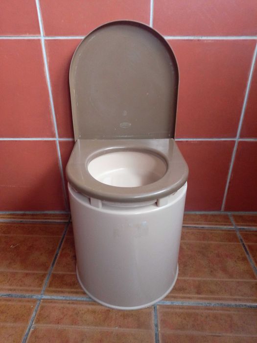 WC portátil em plástico