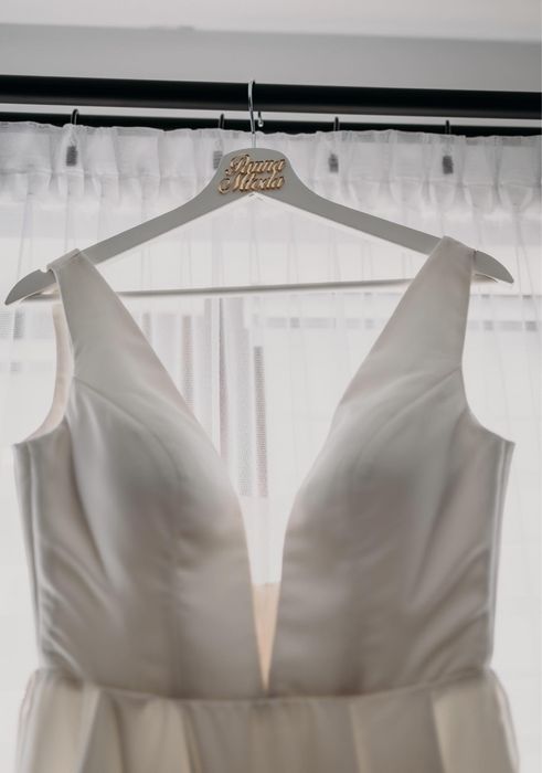 Suknia ślubna kolor smietankowy