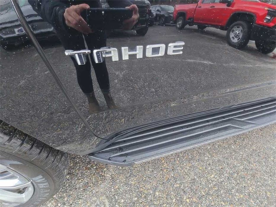Chevrolet Tahoe Premier      2021