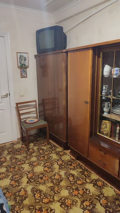 Здам кімнату з окремим холодильником біля м.Оболонь