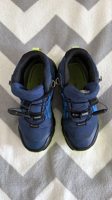Дитячі черевики Adidas Terrex Mid Gore-tex, 30 розмір