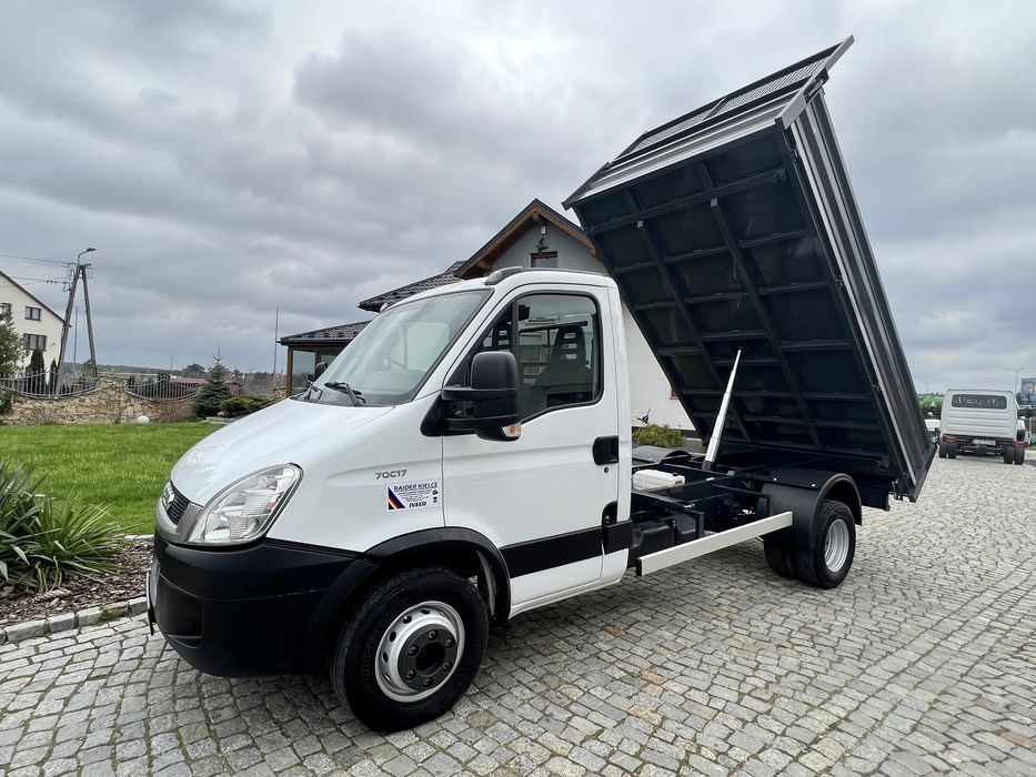 Zabudowa wywrotka na Iveco Daily Renault mascott master sprinter