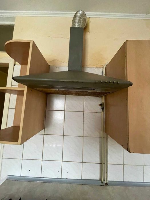 Здається 2 поверх будинок 400 м2 3 рівні, гараж,підвал Ракетне Урочище