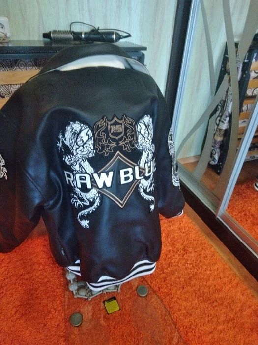 Куртка чоловіча шкіряна