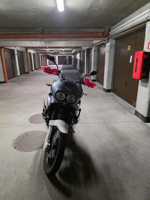 Honda africa 750 96 zamienie