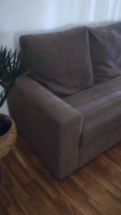 Sofá 3 lugares em tecido