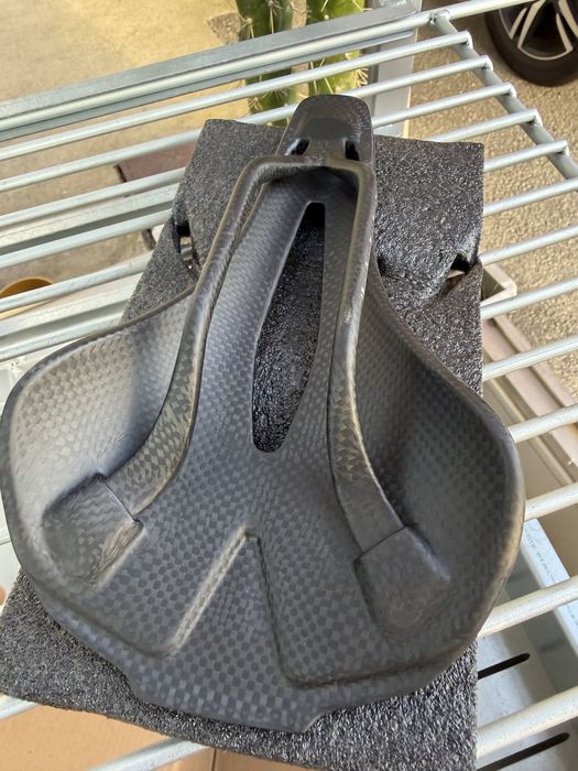 3D Carbon Saddle507964172178575363