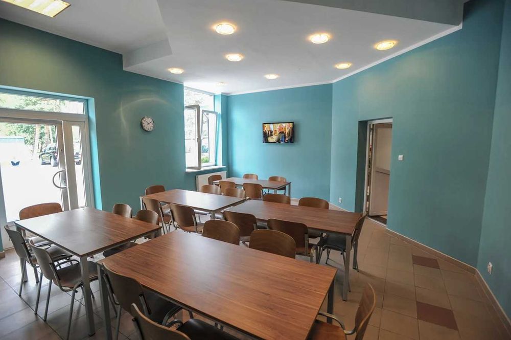 Hostel Domel Noclegi Pracownicze Pokoje z Łazienkami w Jaworznie