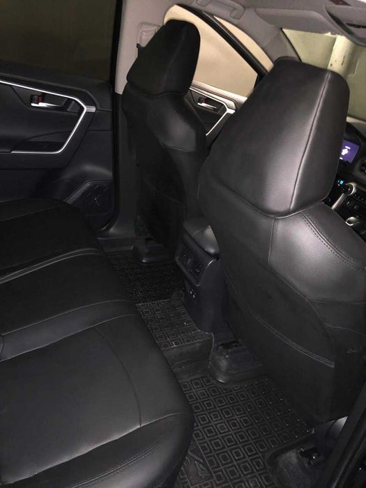 Чохли для для нового Toyota RAV4 VI XA60 2026
