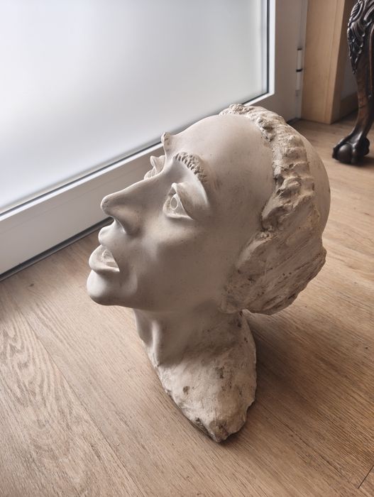 Escultura em gesso