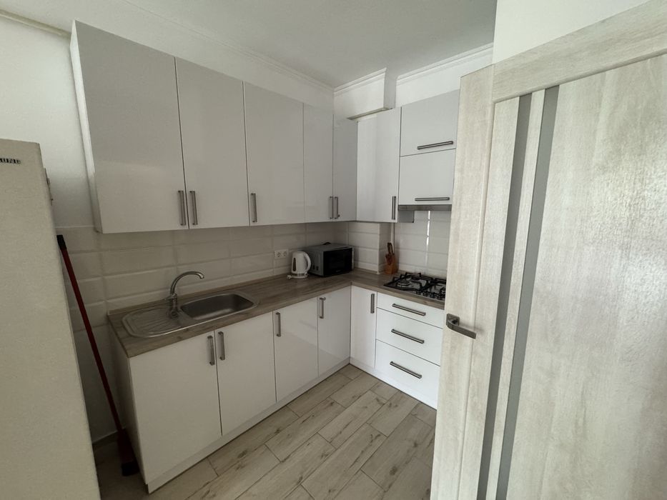 Продам 1 кімнатну квартиру в центрі від ВЛАСНИКА