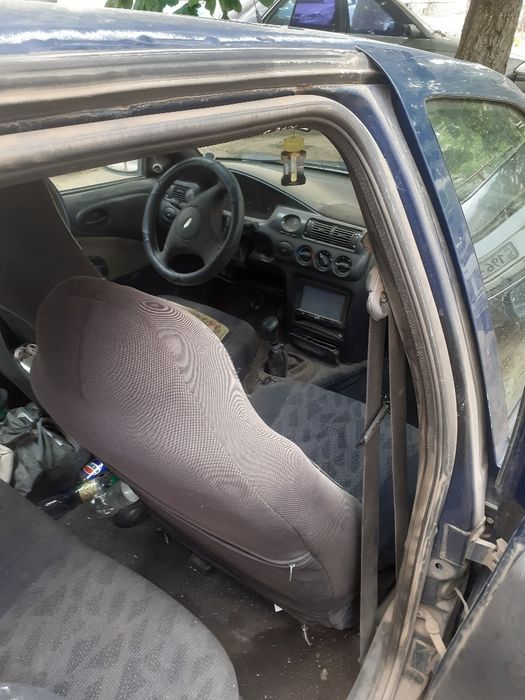 Продам  форд Ескорт