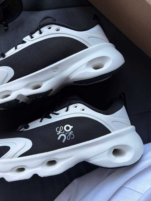Кросівки On Cloudsolo x Loewe White/Black кеди чорні білі