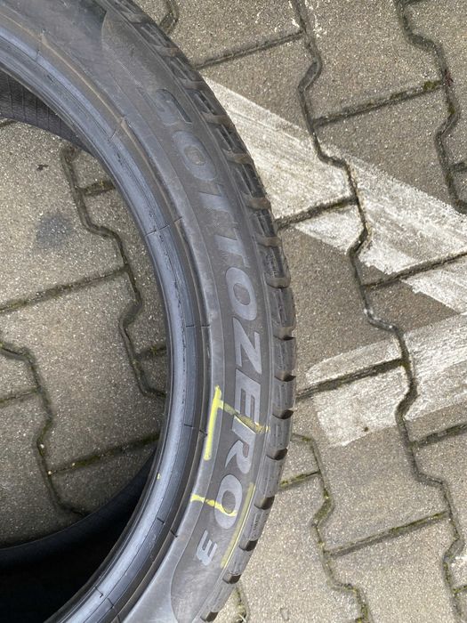 Sprzedam komplet 4 opon zimowych Pirelli Sottozero