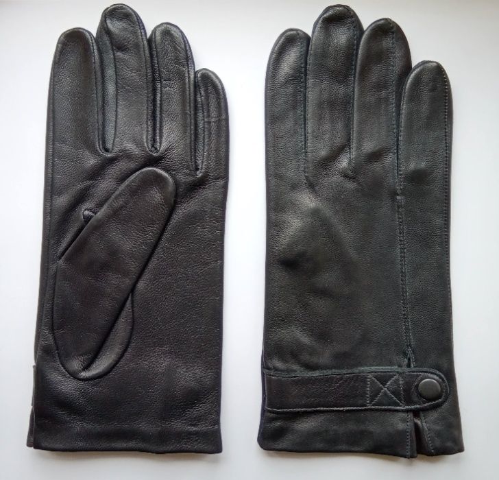 Мужские перчатки р9,5 из натур. Итальянской кожи на шелковой подкладке