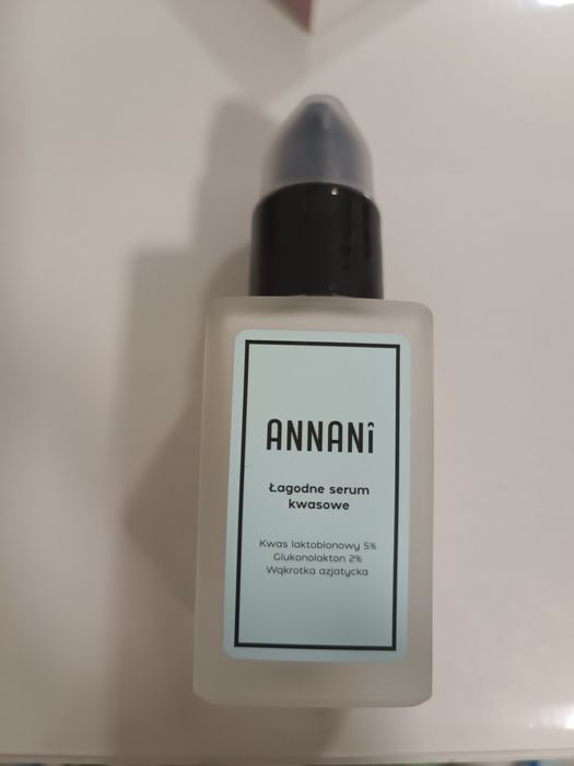 Annani łagodne serum kwasowe