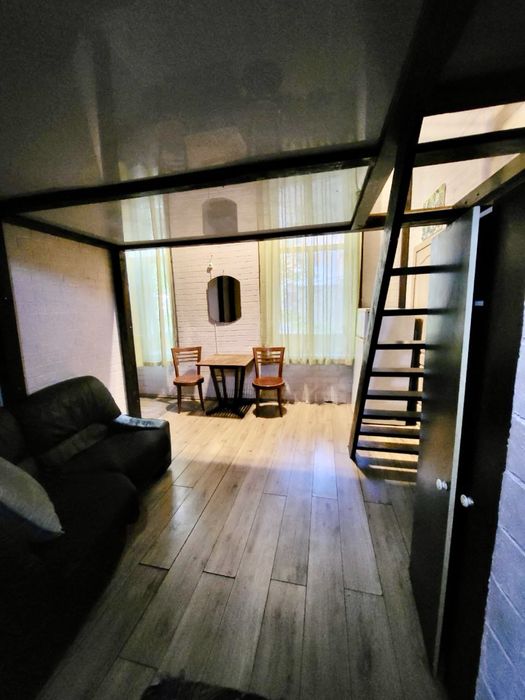 Сдам 1 комнатную квартиру в самом Центре