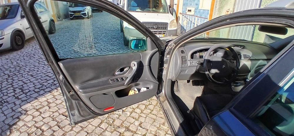 Renault laguna 2004