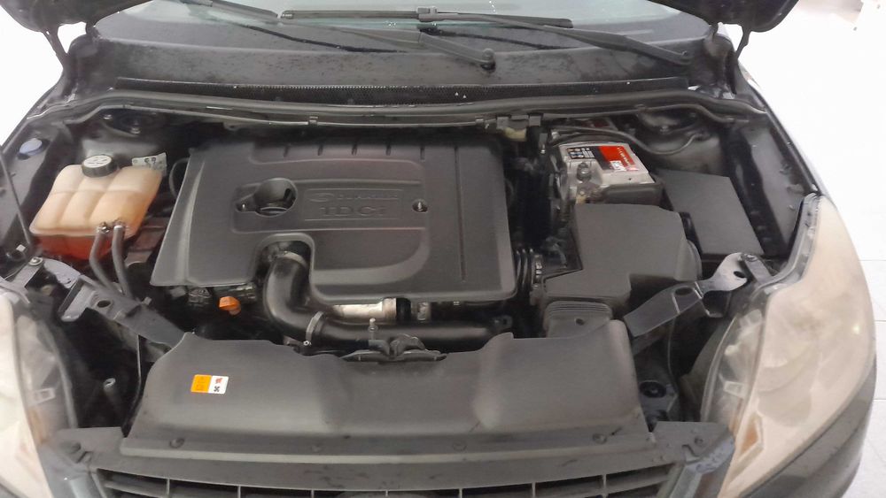 Ford Focus SW 1.6 TDCi – Excelente Estado e Consumos Baixos!