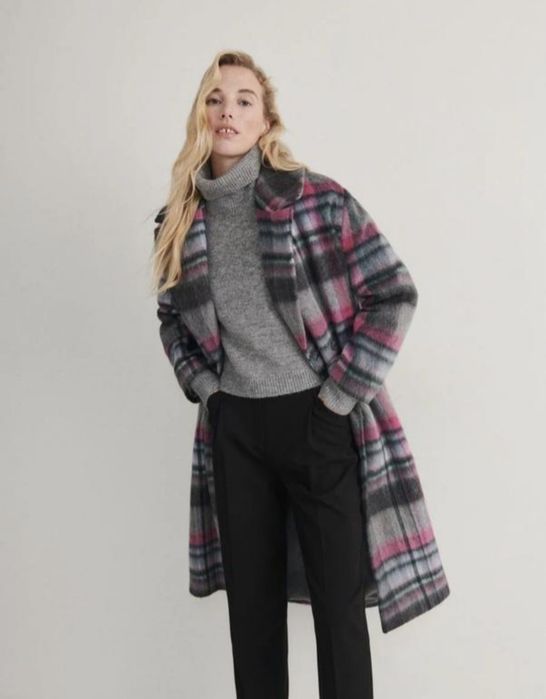Пальто від pull bear та reserved