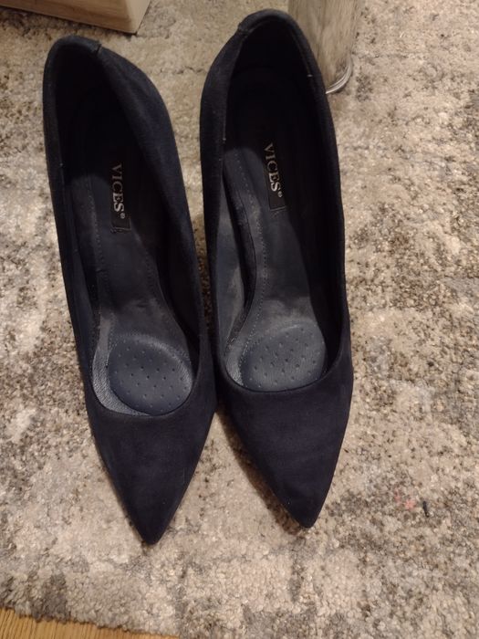 Granatowe szpilki damskie 38 vices