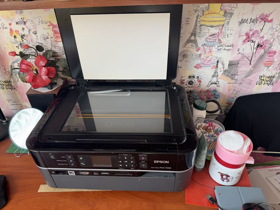 Продом цветной принтер