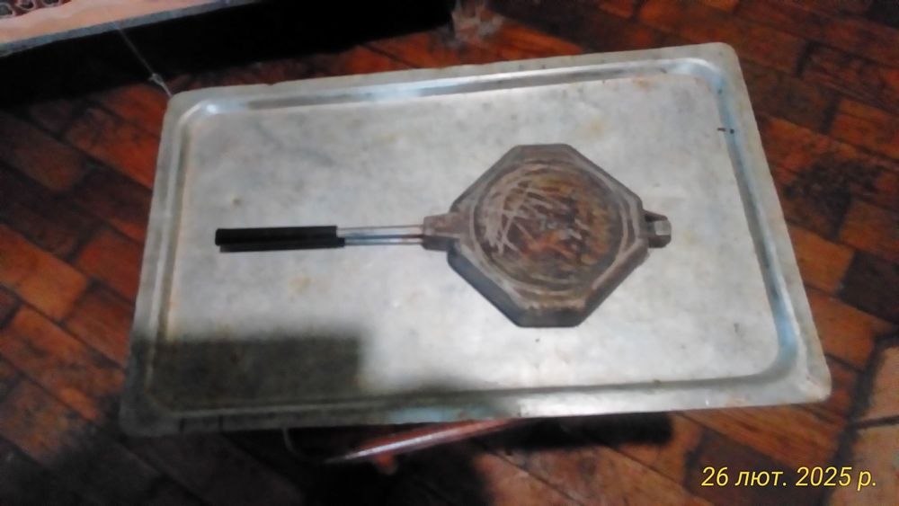 Вафельниця та інші форми