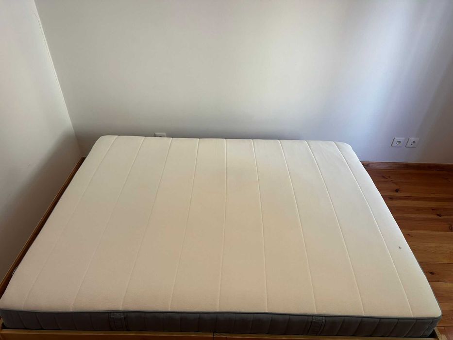 Colchão IKEA Vesteroy, 140x190 cm