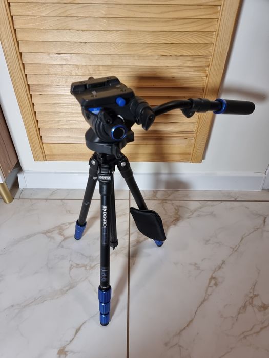 Statyw video Benro z głowicą  S6