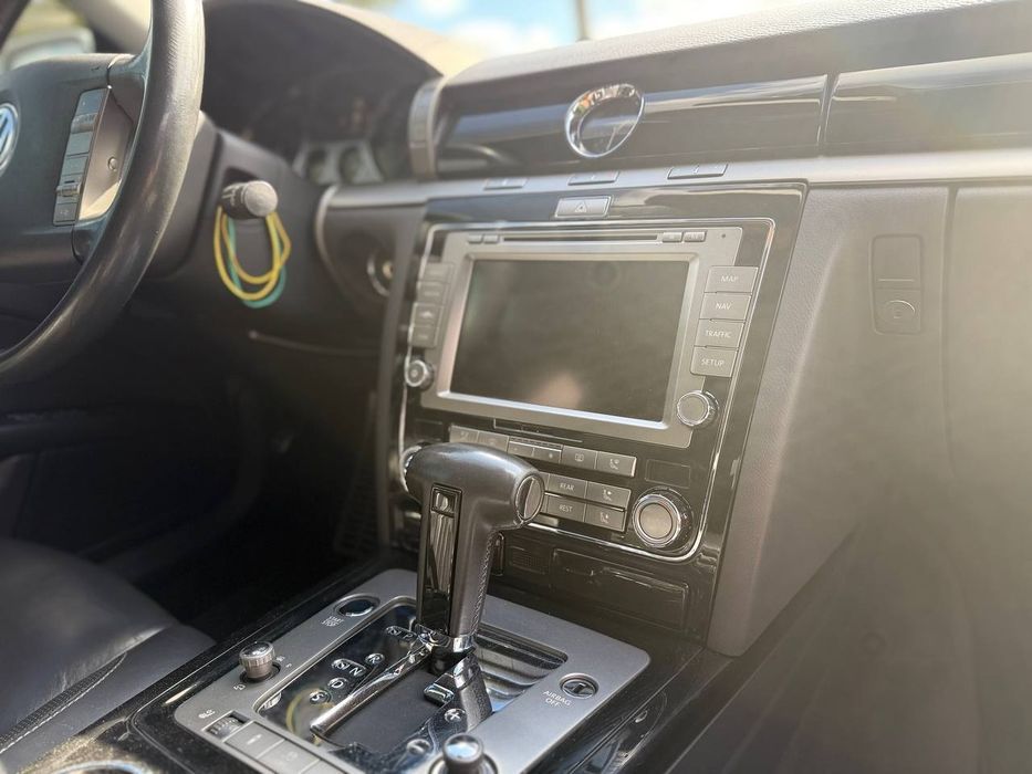 Volkswagen Phaeton 2009