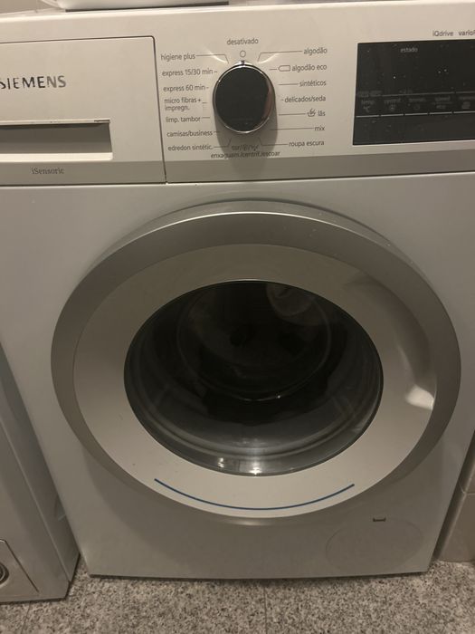 Máquina de lavar roupa Siemens iq 300