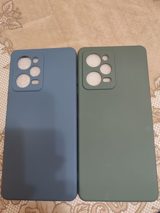 Продам чохол на телефон блакитний!