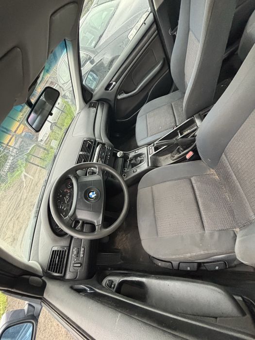 BMW E46 sedan benzyna