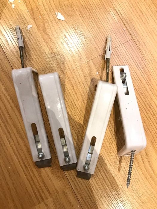 Карниз на жалюзі