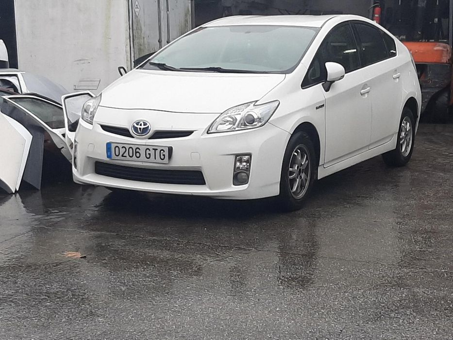 Calíper De Freio Traseiro Direito Toyota Prius