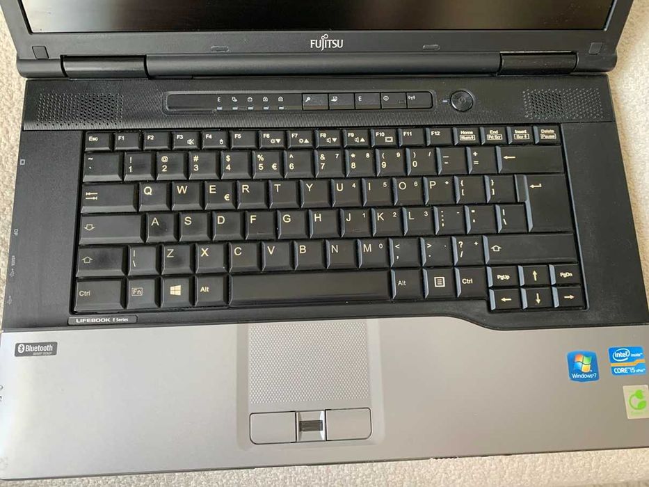 Laptop FUJITSU E752 intel i5, 8GB RAM, SSD 256GB, Win10Pro