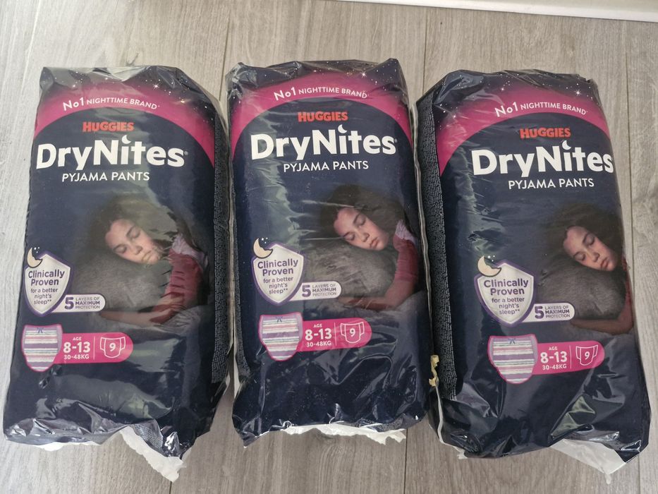 Pieluchomajtki DryNites Huggies +38kg