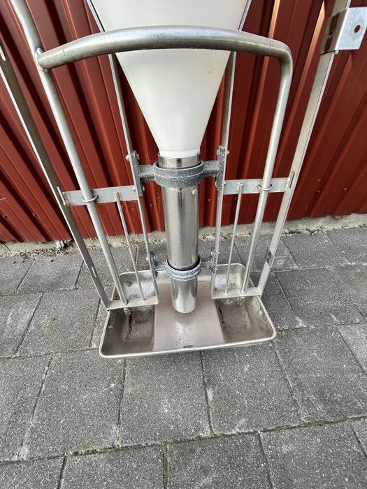 Automat paszowy Tubeomat Echberg Dunski